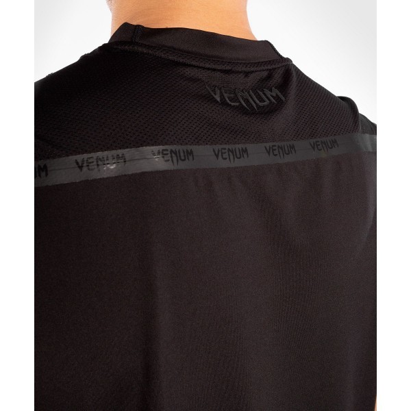 Футболка Venum G-Fit Dry Tech Black 04827
