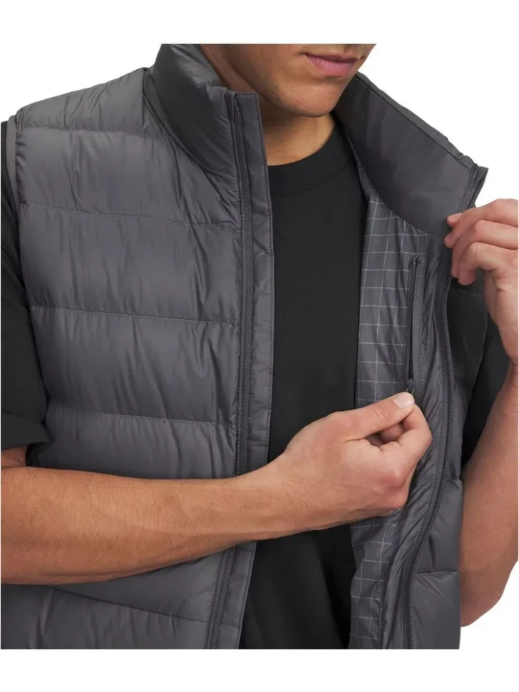 Жилет Under Armour LEGEND DOWN VEST 1385838-025