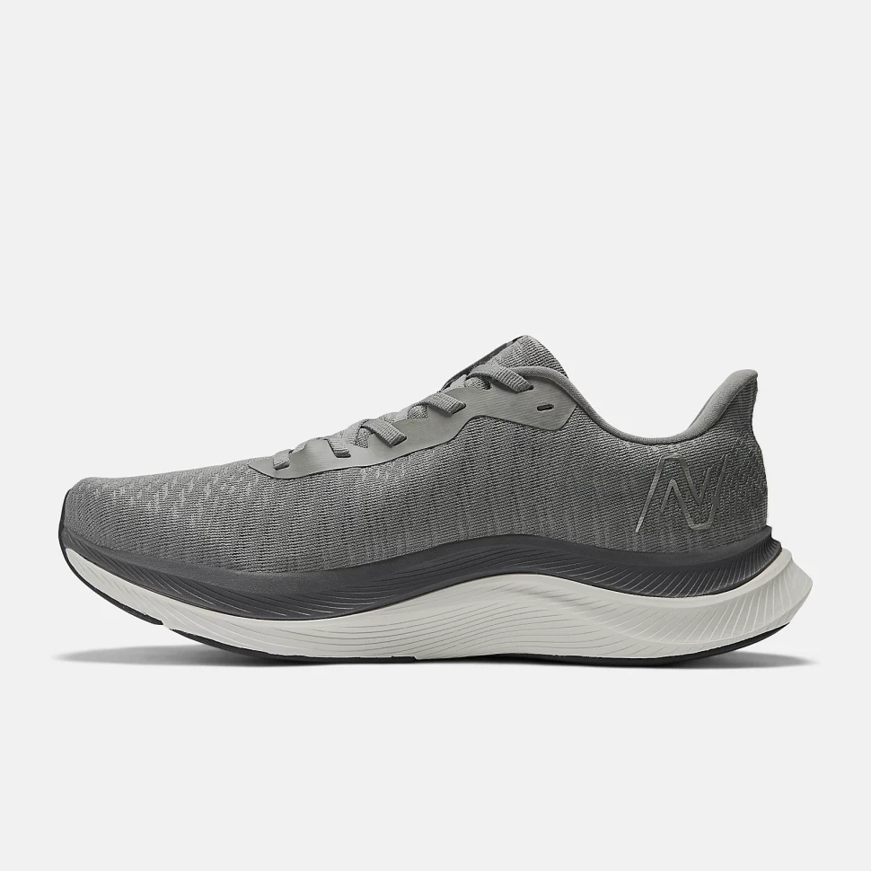 Кроссовки New Balance MFCPRCG4