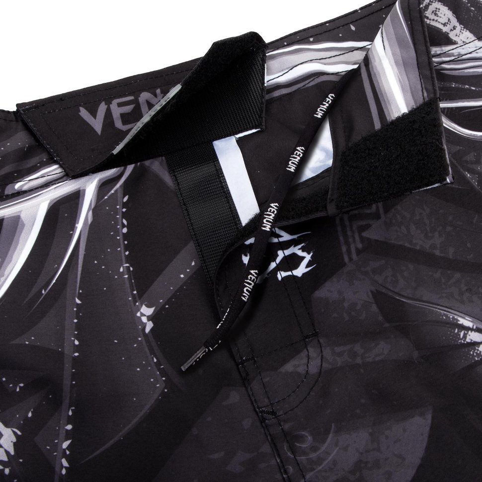 Шорты ММА Venum Gladiator 3.0 - Black/White 99283