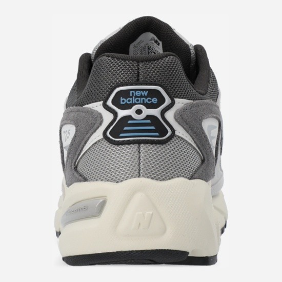 Кроссовки New Balance 725 ML725CK