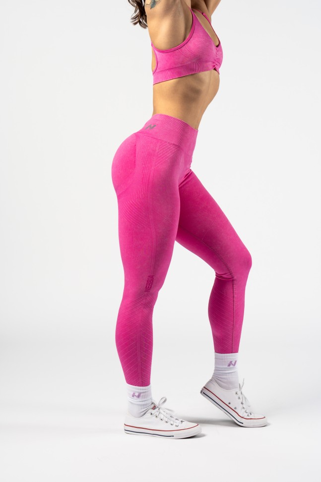 Леггинсы Nebbia High Waisted Push-Up Leggings TOTALLY SEAMLESS 303 Pink