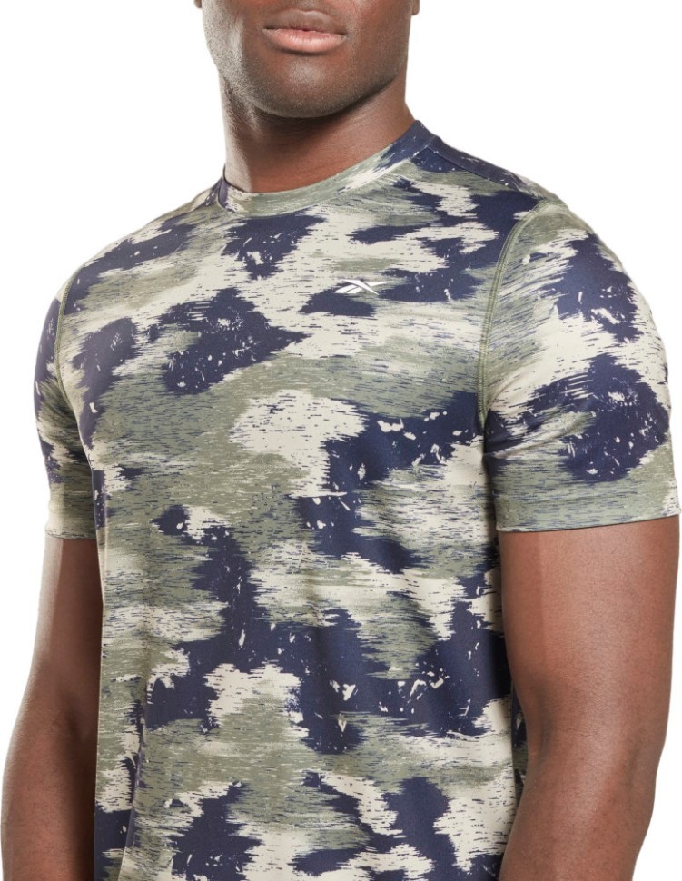 Футболка Reebok TRAIN CAMO TECH TEE HS7758