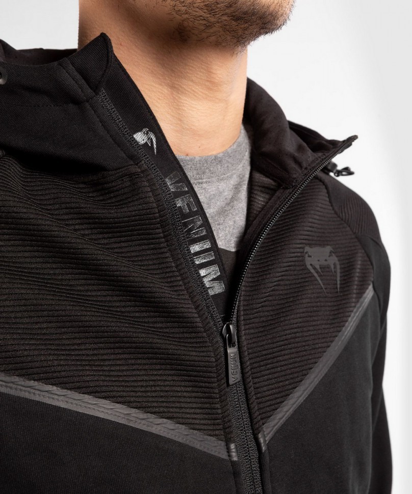 Толстовка Venum Laser Evo 2.0 Black/Black 04763