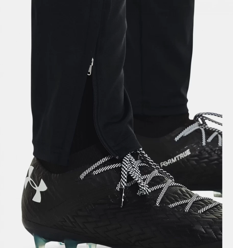 Брюки Under Armour Challenger Training Pant 1365417-001