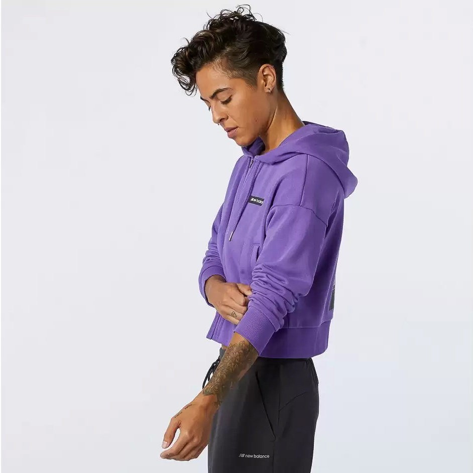 Толстовка New Balance WJ03512/MVT