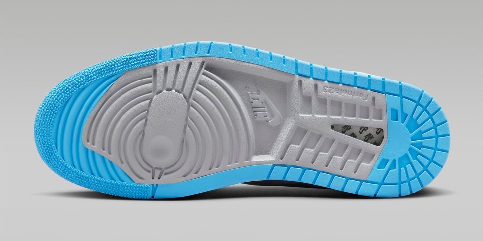 Кроссовки Nike Air Jordan 1 Zoom CMFT 2 Cement University Blue DV1307-014