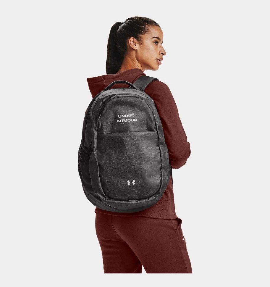 Рюкзак Under Armour UA Hustle Signature Backpack 1355696-010