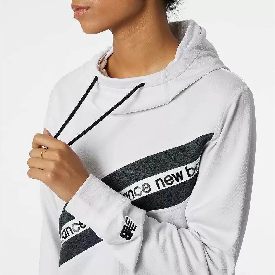 Толстовка New Balance WT21179/SST