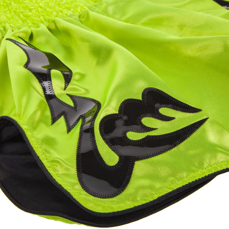 Шорты тайские Venum Bangkok Inferno Neo Yellow 107629