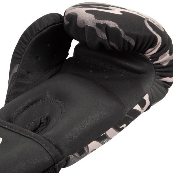 Перчатки боксерские Venum Dragon's Flight Black/Sand 02429
