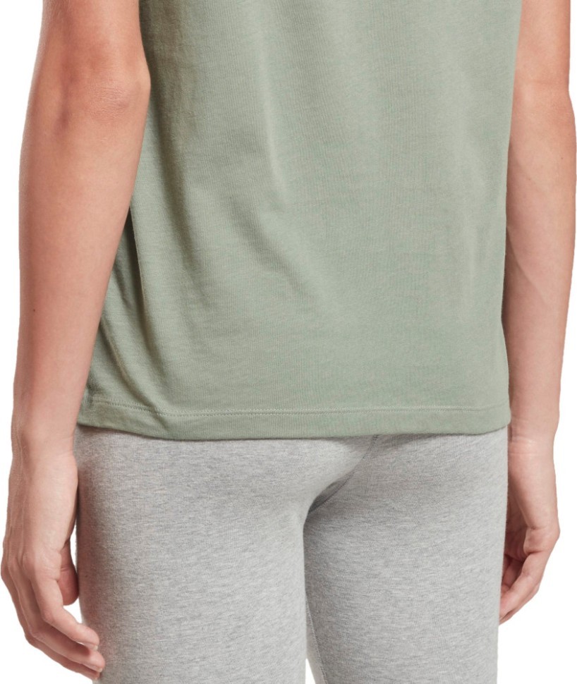 Футболка Reebok TE GRAPHIC TEE - VECTOR HT6185