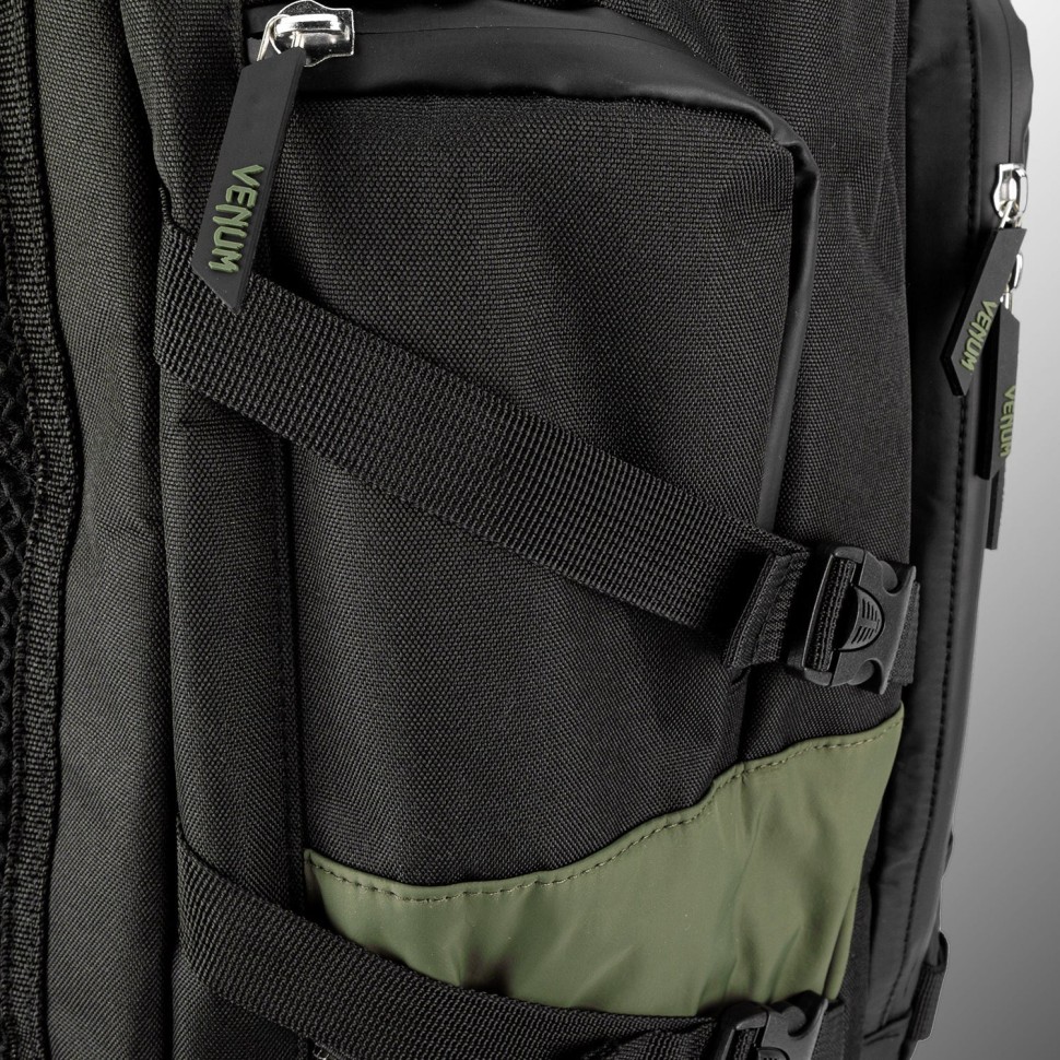Рюкзак Venum Challenger Xtrem Evo BackPack VEN03831-200