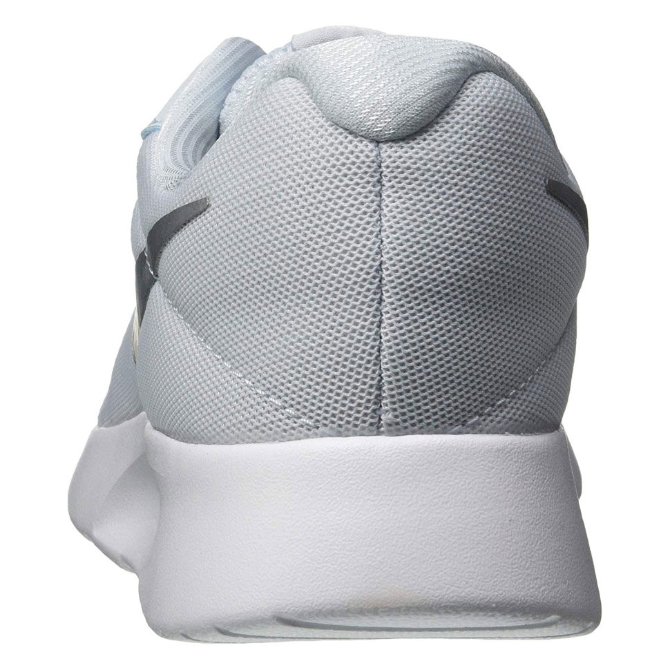 Кроссовки Nike Tanjun 812655-407