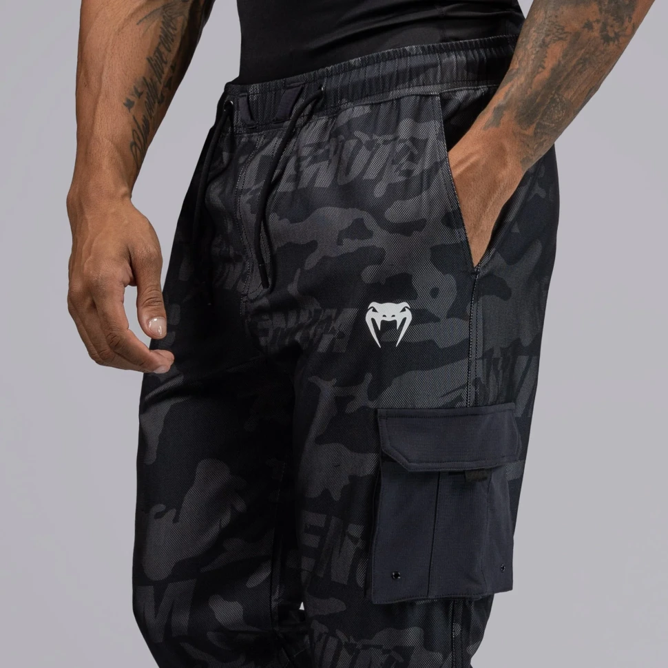 Брюки спортивные Venum Trooper Men's Tracksuit Pants - Black/Charcoal Ven05356-577