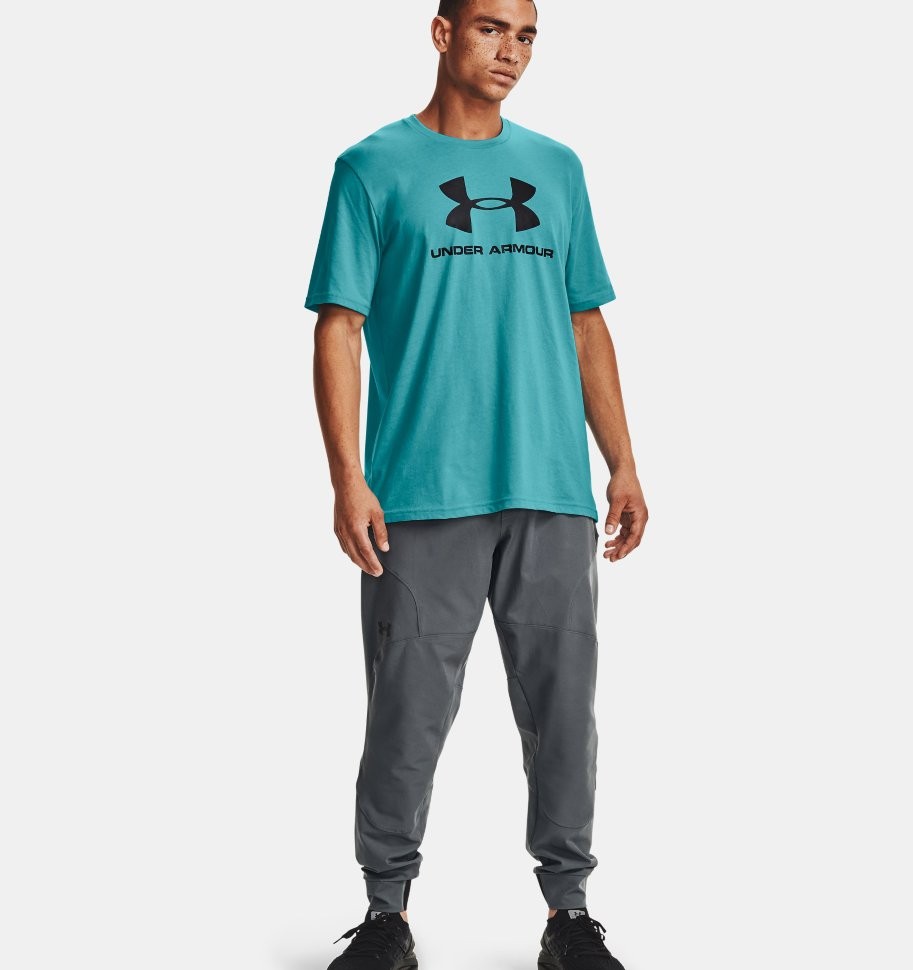 Футболка Under Armour UA SPORTSTYLE LOGO SS 1329590-476