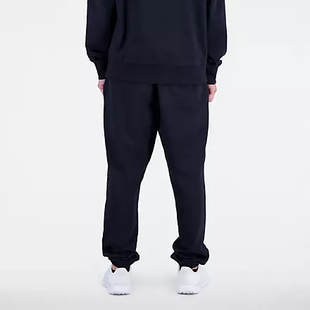 Брюки New Balance Essentials Stacked Logo French Terry Sweatpant MP31539-BK