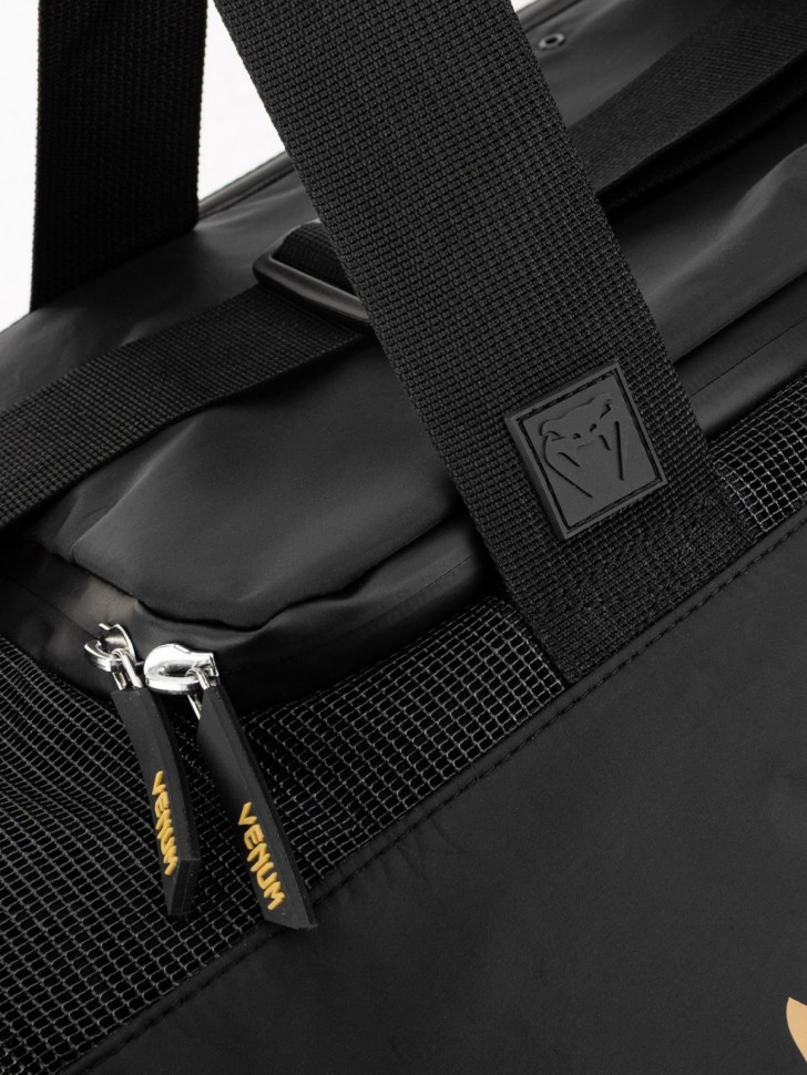 Сумка Venum Trainer Lite Evo Black/Gold 00687