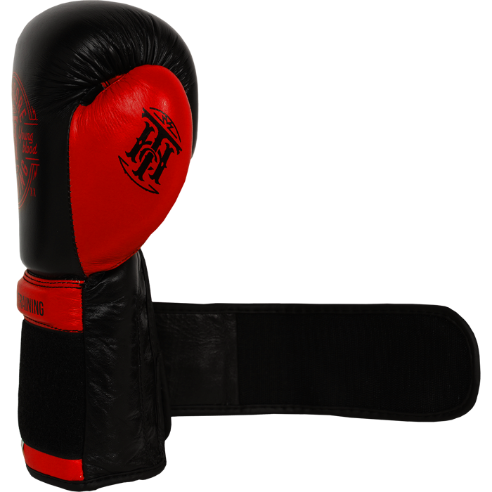 Боксерские перчатки Hardcore Training Premium Black/Red hctboxglove025