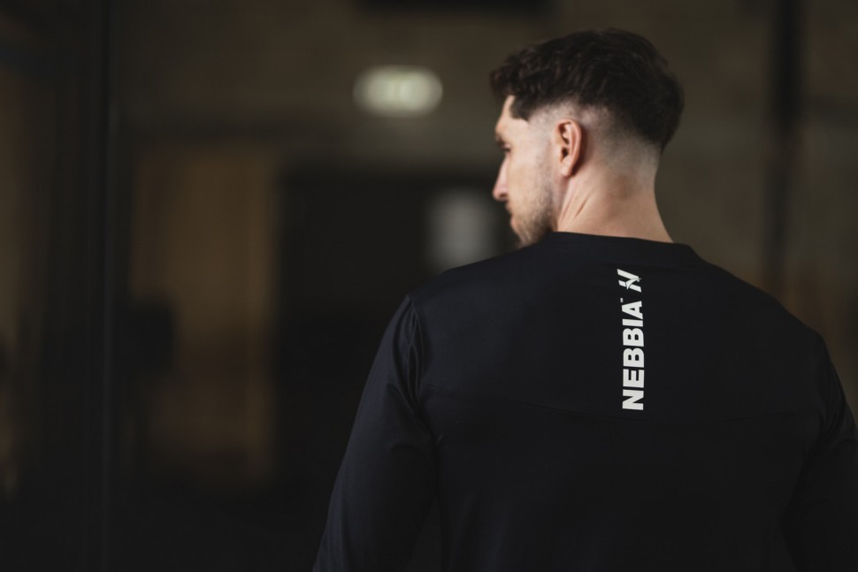 Лонгслив Nebbia Men Functional Long-sleeve T-shirt “Layer Up” 329 Black