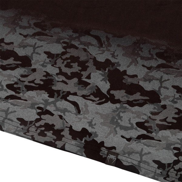 Футболка Venum Classic Black/Urban Camo 02351