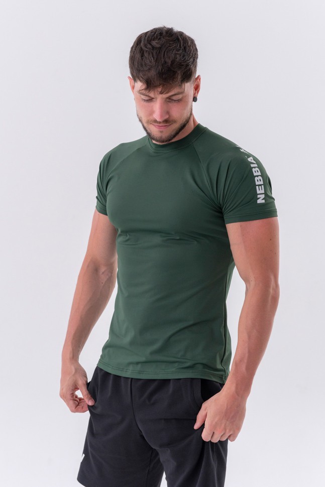 Футболка Nebbia Sporty Fit T-shirt “Essentials” 326 D.green