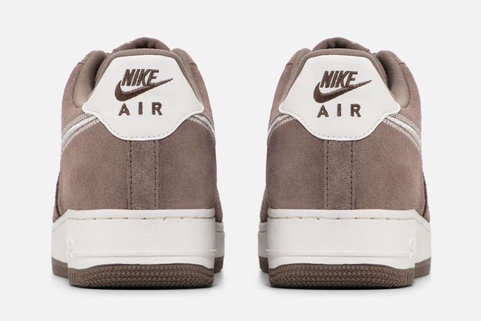 Кроссовки Nike AIR FORCE 1 '07 LV8 TREND HJ4465-200