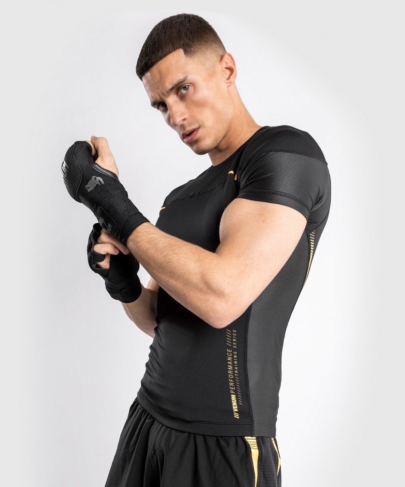 Футболка Venum компрессионная Tempest 2.0 Black/Gold 04306