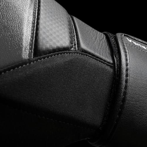 Боксерские перчатки Hayabusa T3 Black hayboxglove088
