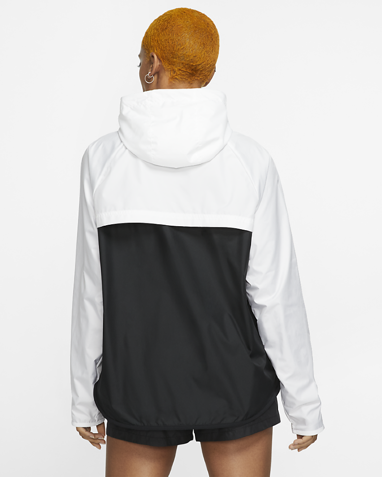 Ветровка Nike Sportswear Windrunner BV3939-101