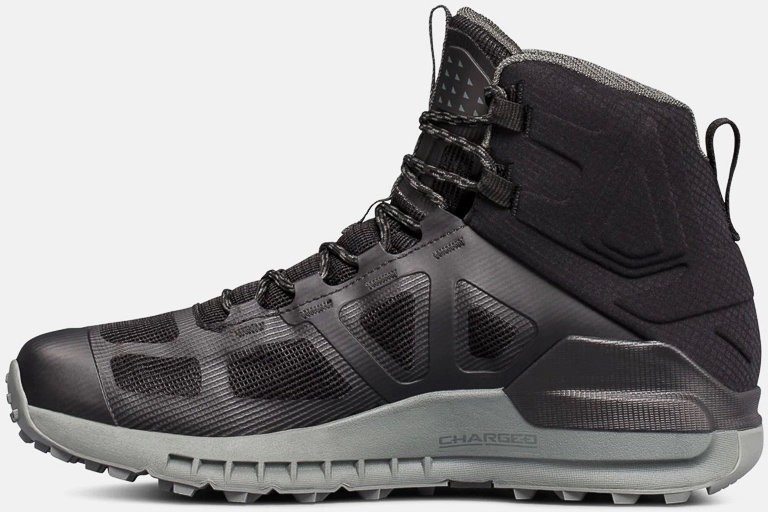 Ботинки Under Armour UA Verge 2.0 Mid GTX Black / Black / Nori Green 3000302-002
