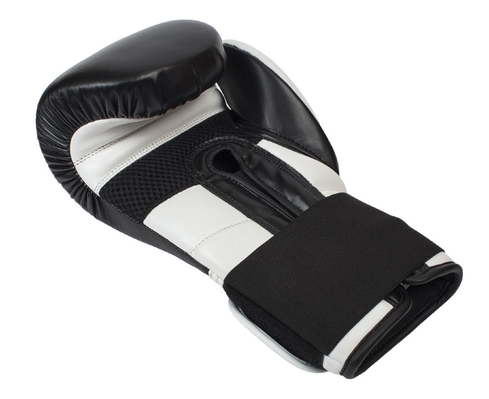 Перчатки боксерские Clinch Punch C131черно-белые
