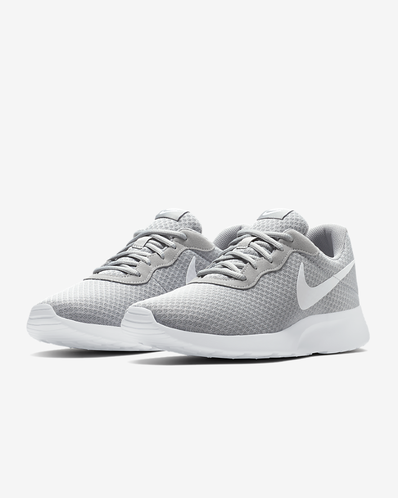 Кроссовки Nike Tanjun 812654-010 SR 812654-010