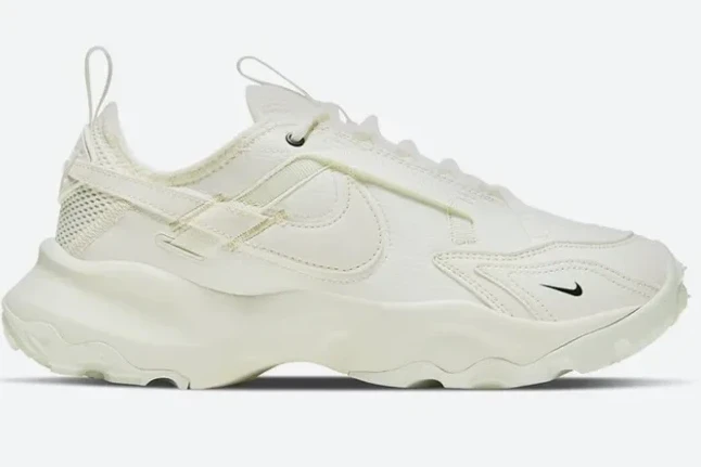 Кроссовки NIKE W TC 7900 DD9682-001