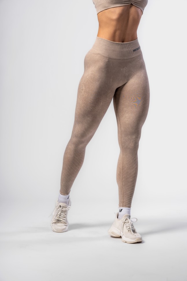 Леггинсы Nebbia High Waisted Push-Up Leggings TOTALLY SEAMLESS 303 Cream