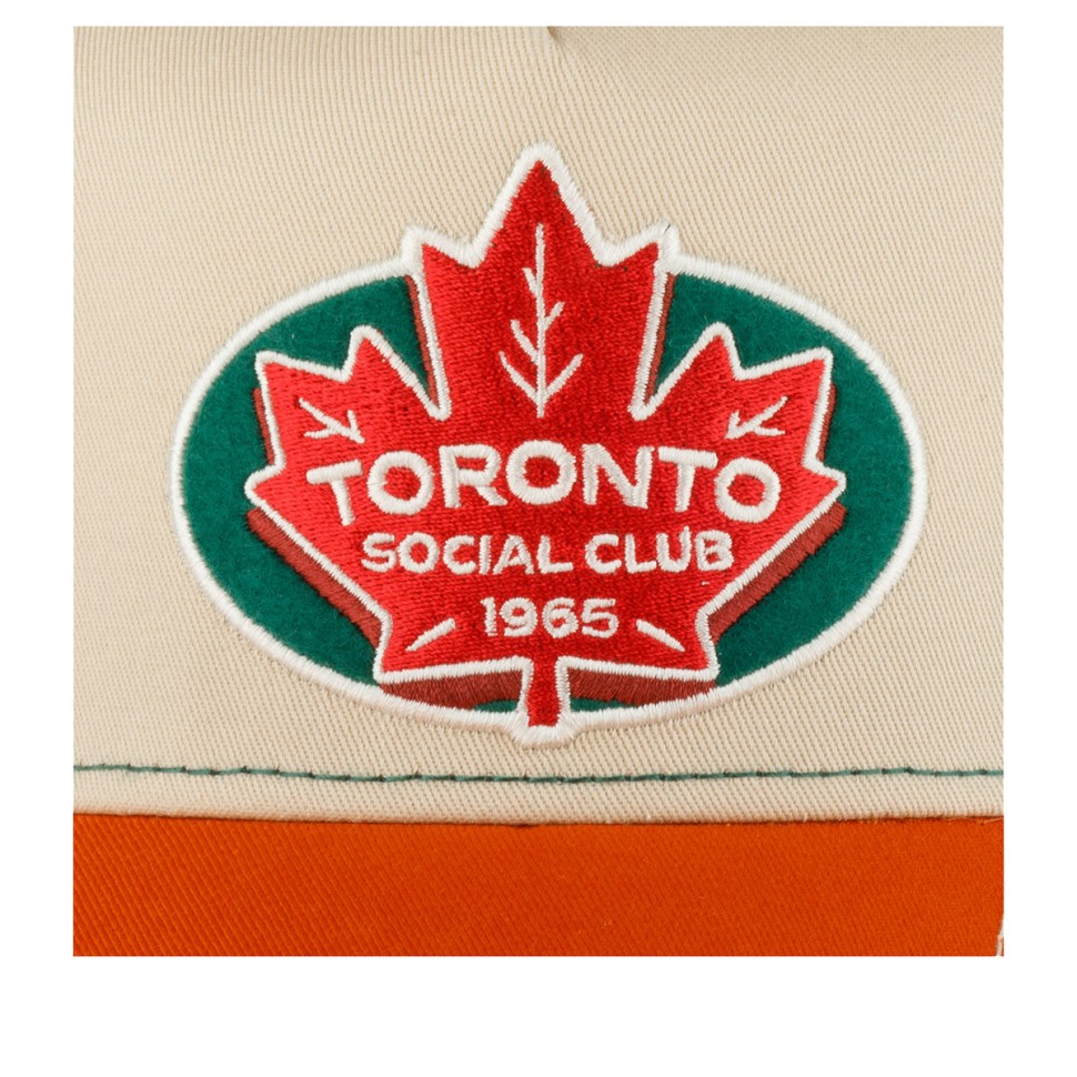 Бейсболка FWS 7761175 TRUCKER CAP TORONTO SOCIAL CLUB (оранжевый зеленый) 72-105-13-00