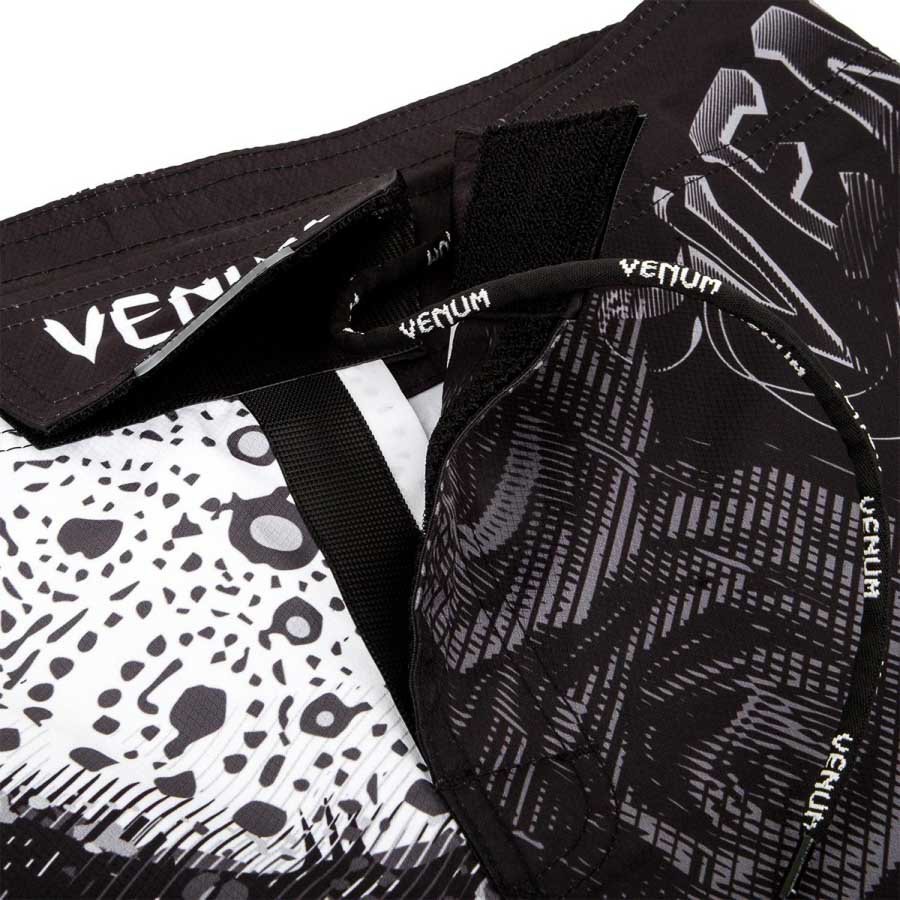 Шорты ММА Venum Santa Muerte 3.0 Black/White 01221