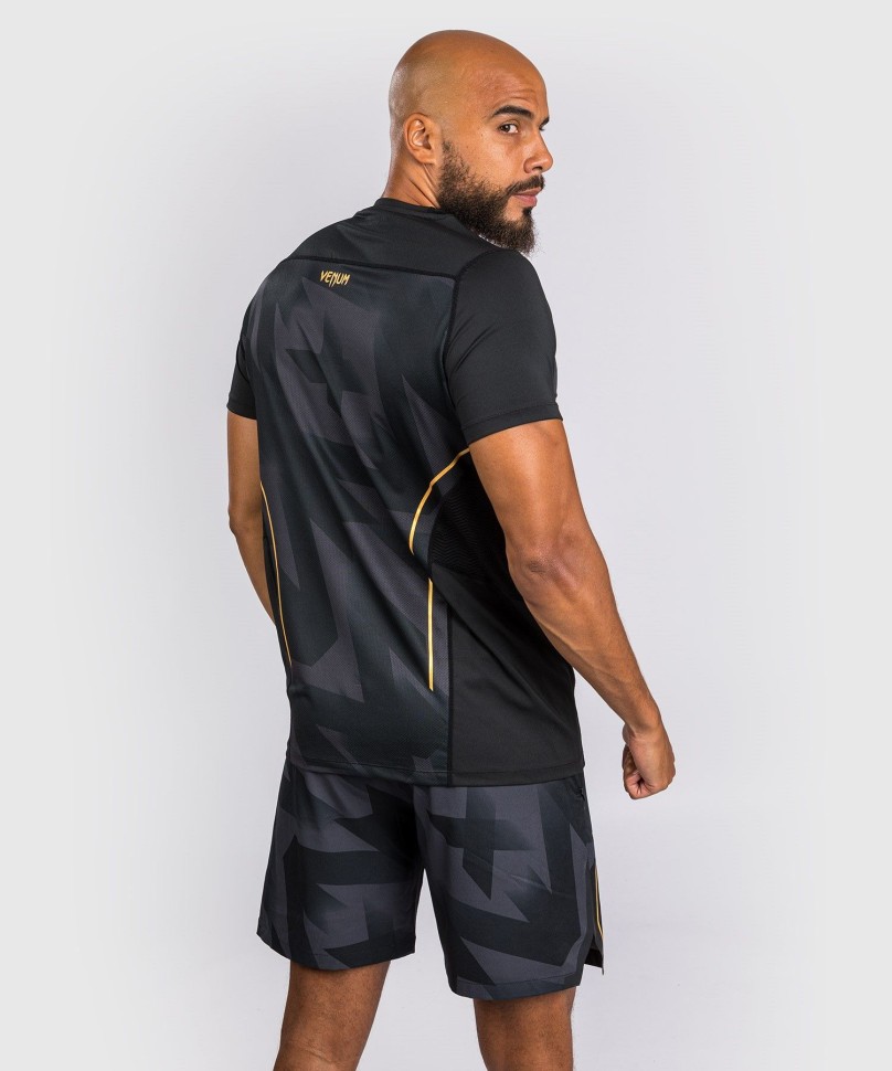 Футболка Venum Razor Dry Tech Black/Gold ven04669-126