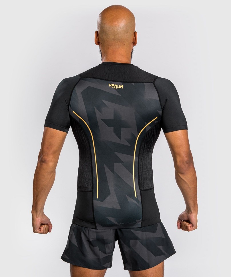 Рашгард Venum Razor Rashguard Short Sleeves - Black/Gold ven04673-126