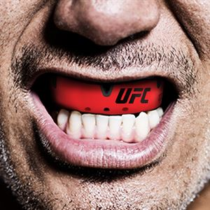 Боксерская капа Opro Silver Level UFC oprprburl07