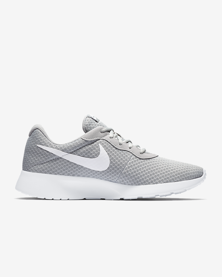 Кроссовки Nike Tanjun 812654-010 SR 812654-010