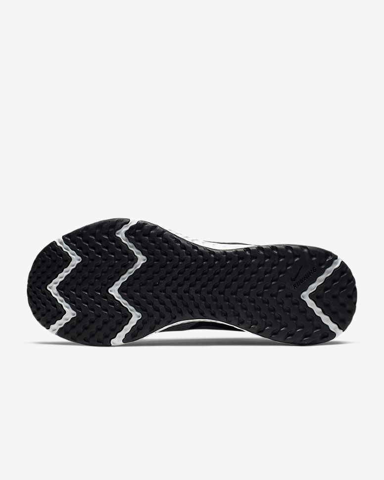 Кроссовки Nike Revolution 5 BQ3207-004