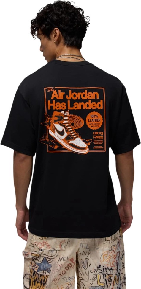 Футболка Nike M J NC AJ1 AD SS CREW HQ8972-010
