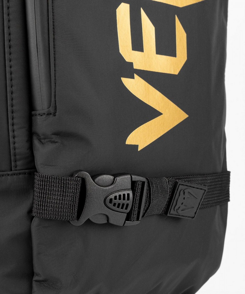 Рюкзак Venum Challenger Pro Evo Black/Gold 00637
