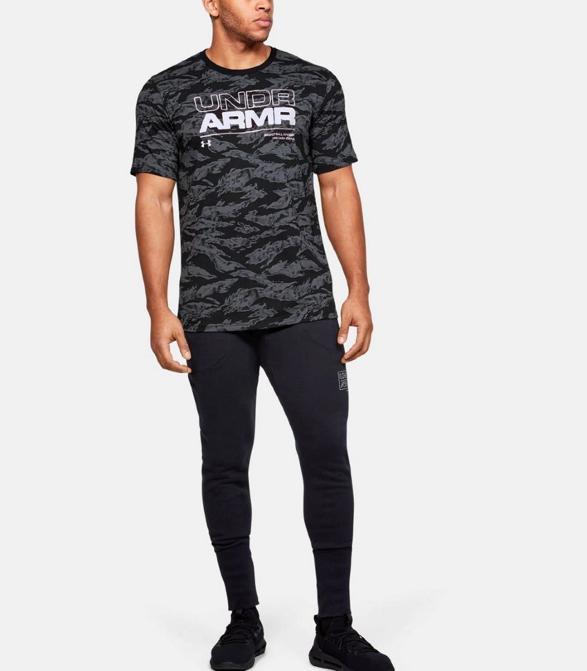 Футболка Under Armour BASELINE TEE- UA BASKETBALL 1351293-001