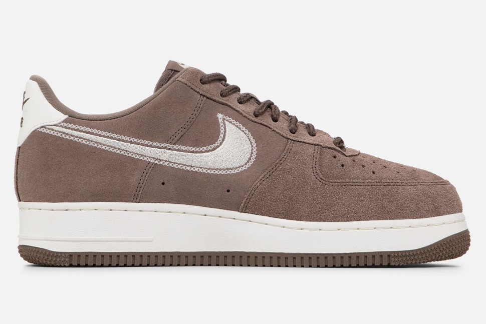 Кроссовки Nike AIR FORCE 1 '07 LV8 TREND HJ4465-200