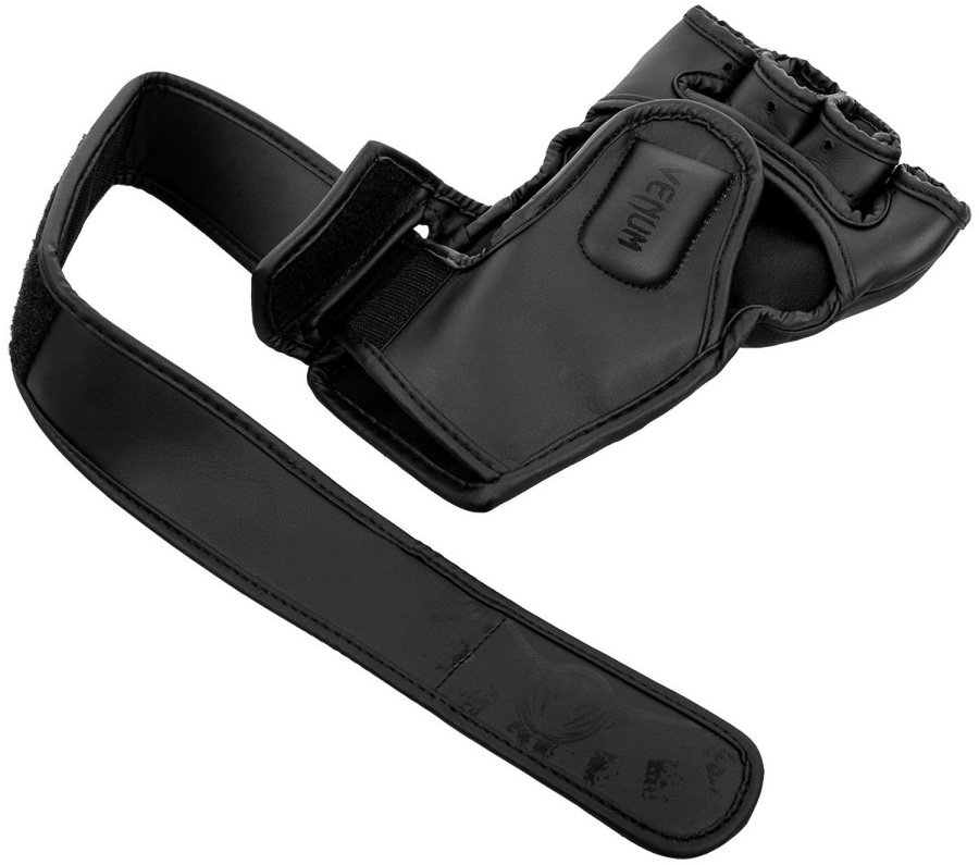 Перчатки ММА Venum Gladiator Black/Black 01313