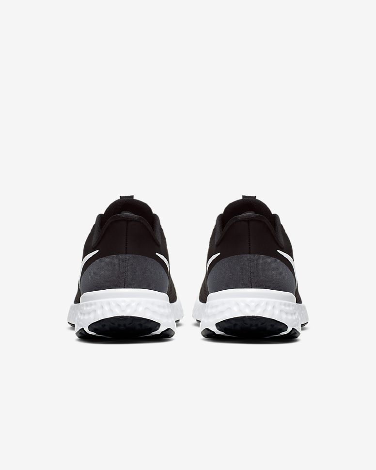 Кроссовки Nike Revolution 5 BQ3207-002 W BQ3207-002