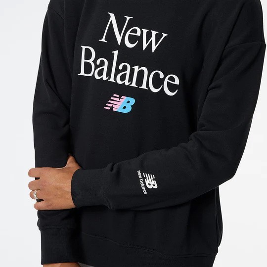 Толстовка New Balance WT21508/BK