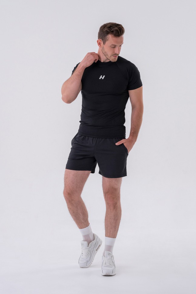 Футболка Nebbia Functional Slim-fit T-shirt 324 Black